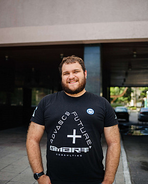 Роман Сазонтов — Архитектор информсистем